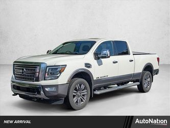 2022 Nissan TITAN XD