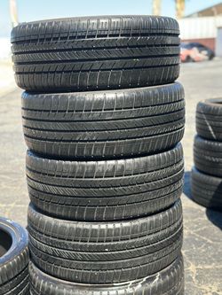 SET OF TIRE 245 45 19 MICHELIN 85% LIFE