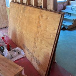 Plywood Brand New 5 Pieces
