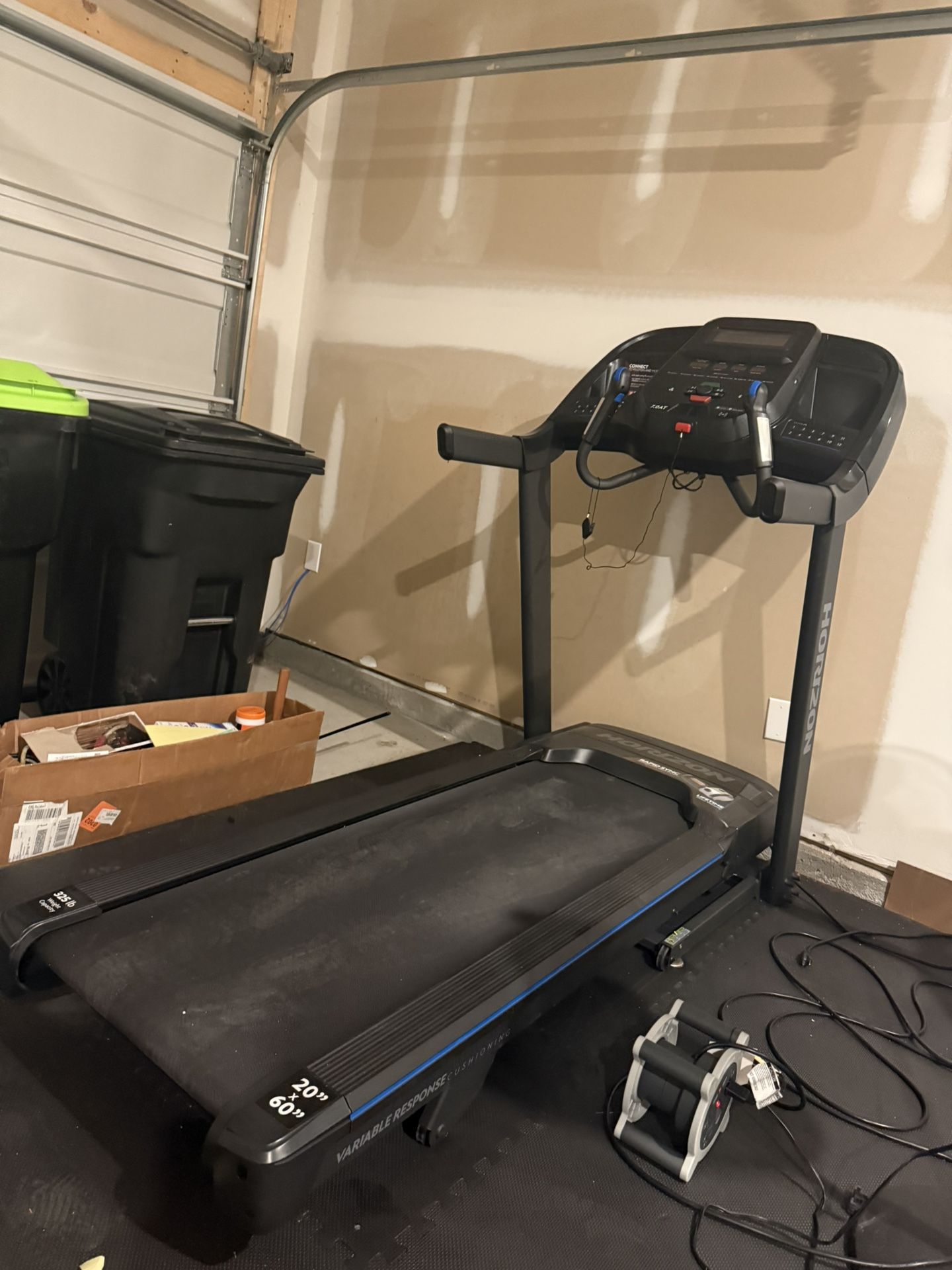 Horizon Fitness 7.0 AT Studio Treadmill