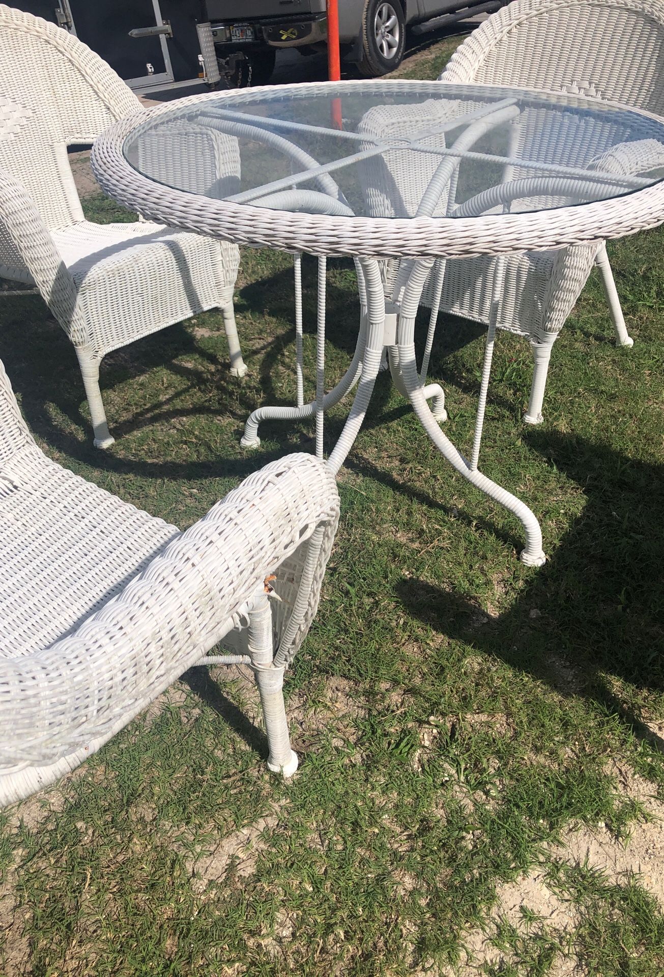 resin wicker patio set