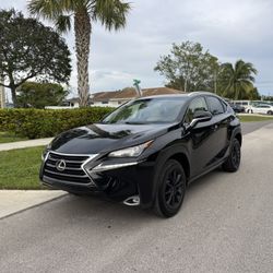 2017 LEXUS NX200t