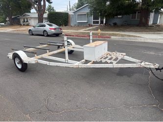 Jet ski trailer