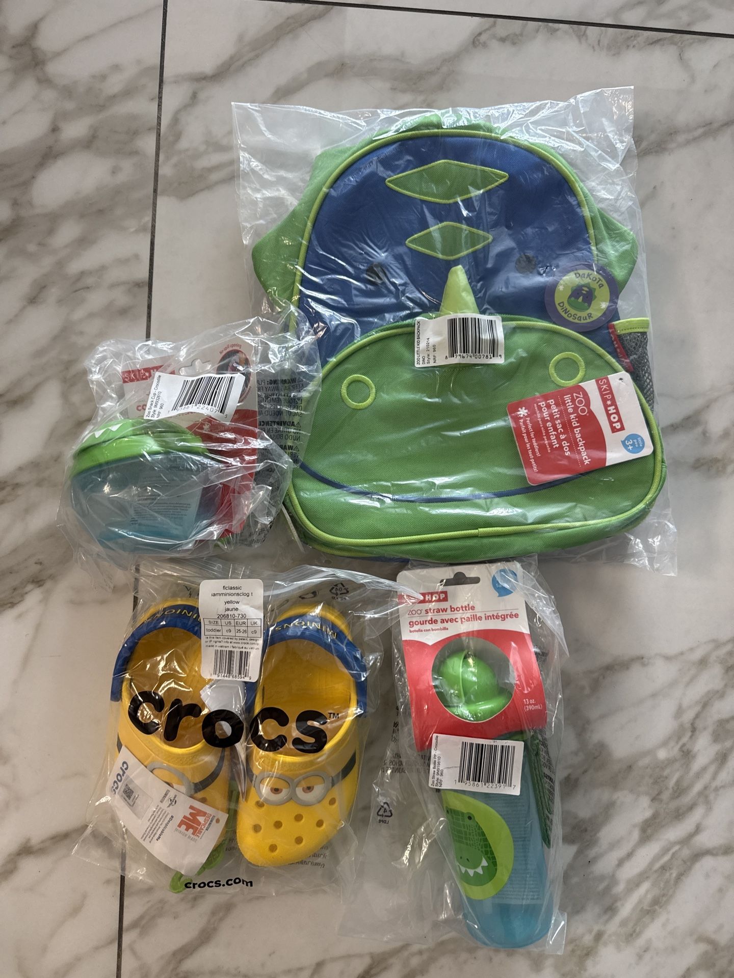 π¦ Brand New Toddler Bundle β Dinosaur Backpack, Bottle, Snack Cup & Crocs Minions Shoes β $40