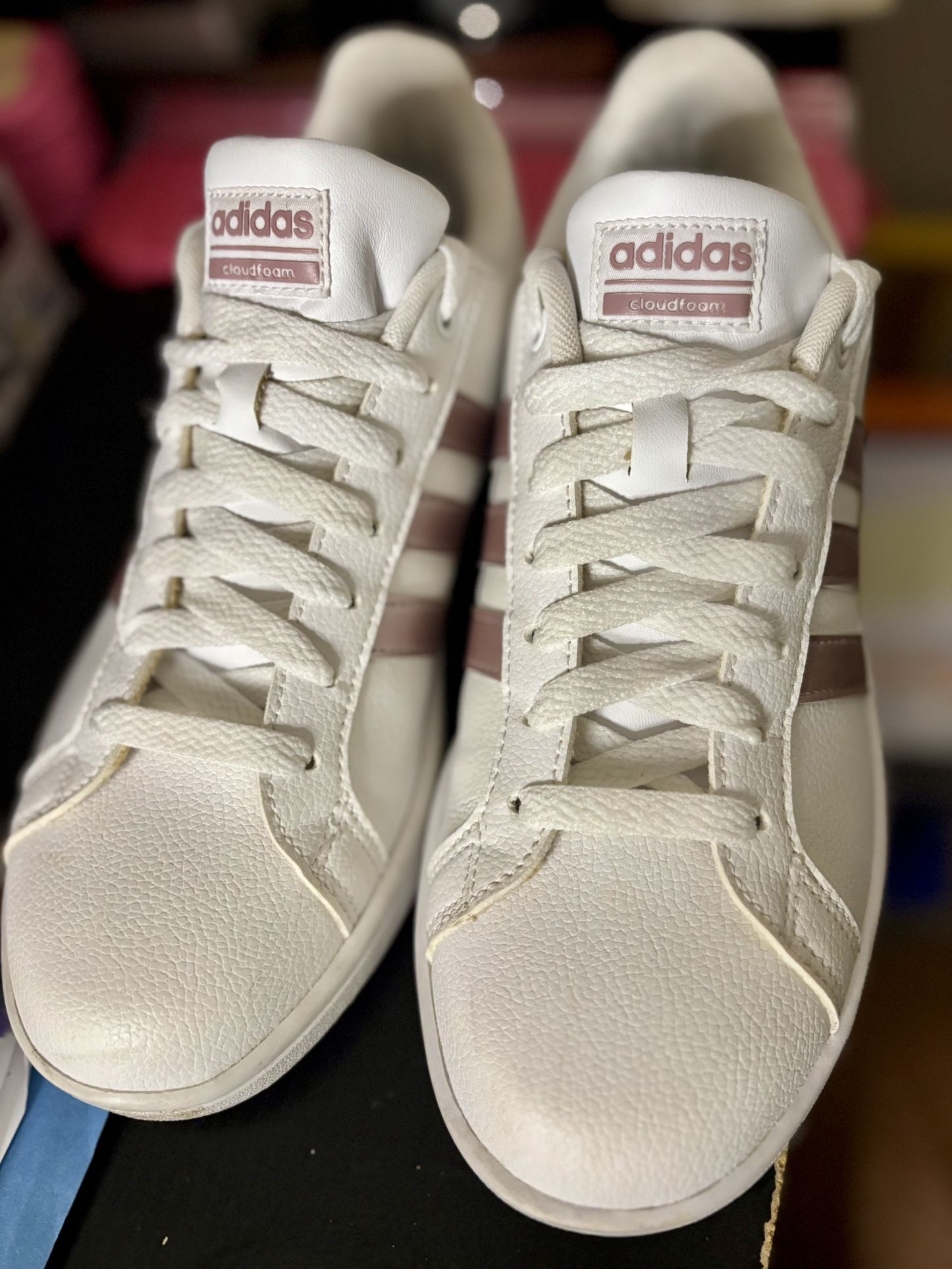 Adidas Cloudfoam sneakers