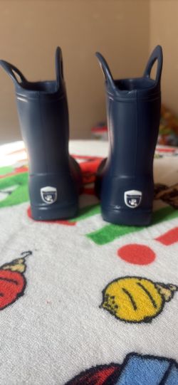 Rain Boots Size 3c Brand New 