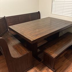 Dinner bench table