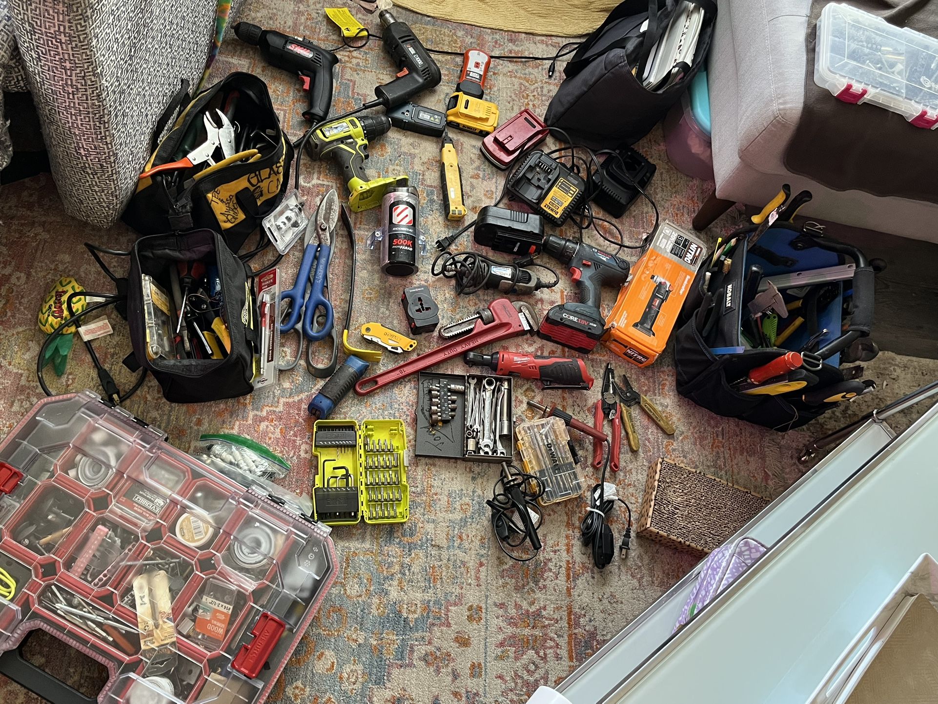 Miscellaneous Tools, Power Tools, Flash Lights, Knives, Air Compressor, Pressure Power Washer, Etc