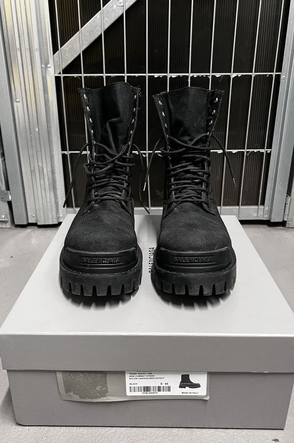 balenciaga strike boot