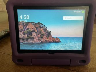 Amazon Fire HD 8 Tablet – 10th Gen + Case