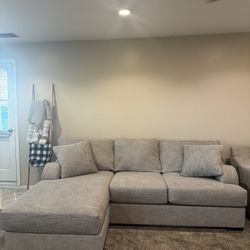 Grey 3 Seater Couch With Chase And Loveseat
