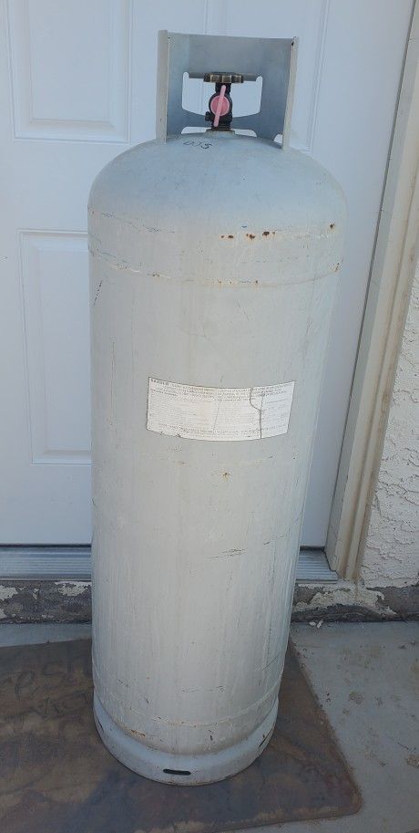 Manchester 100 Lb Propane Tank