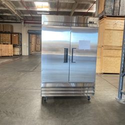 Clearance NSF ETL Commercial Two door refrigerator 10132