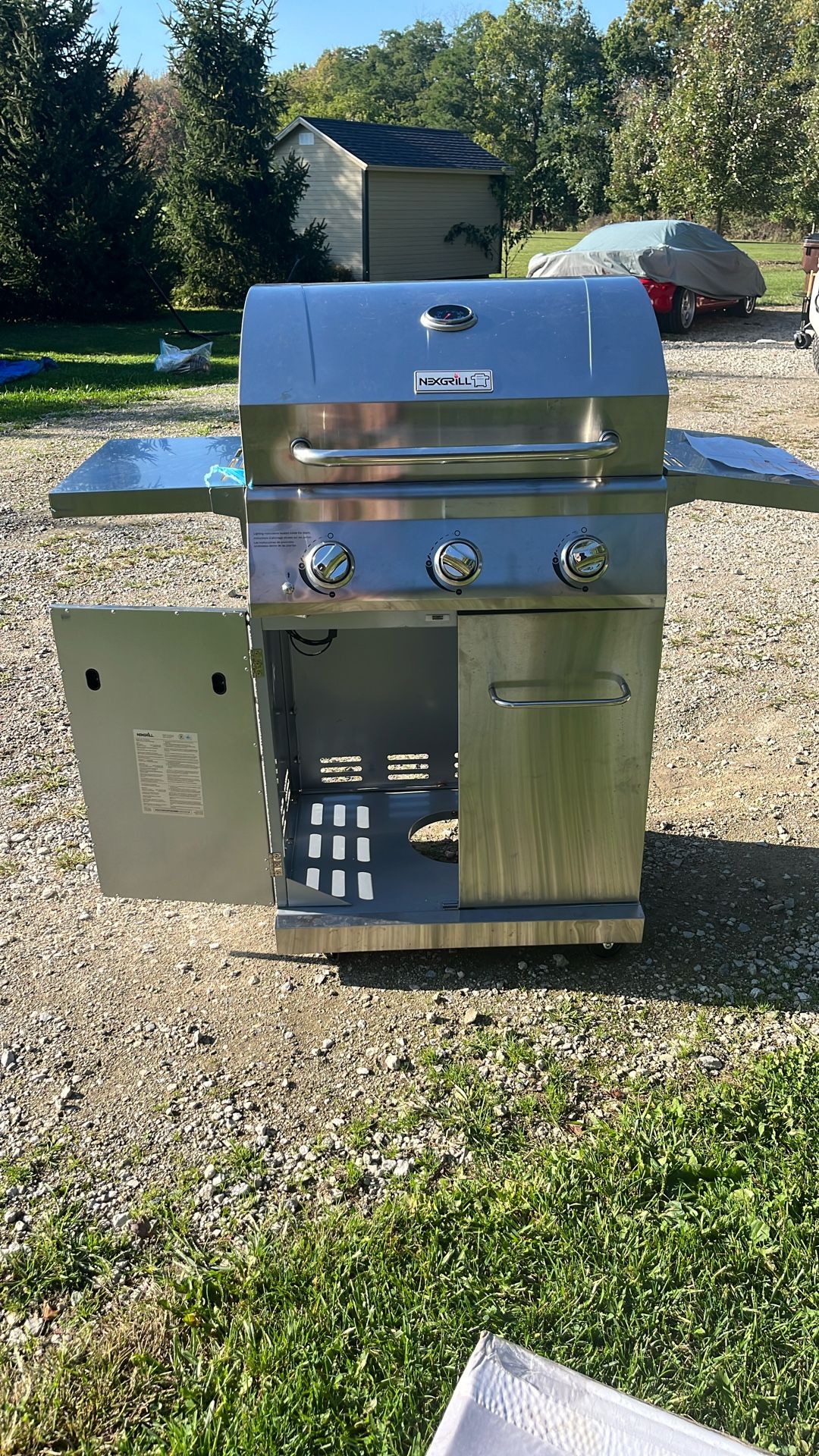 NEXGRILL 3 Burner Propane Grill