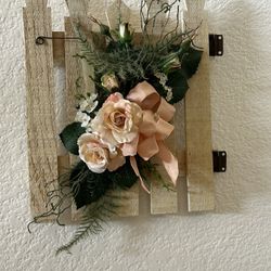 Wooden Fence With Faux Flowers (hanging)