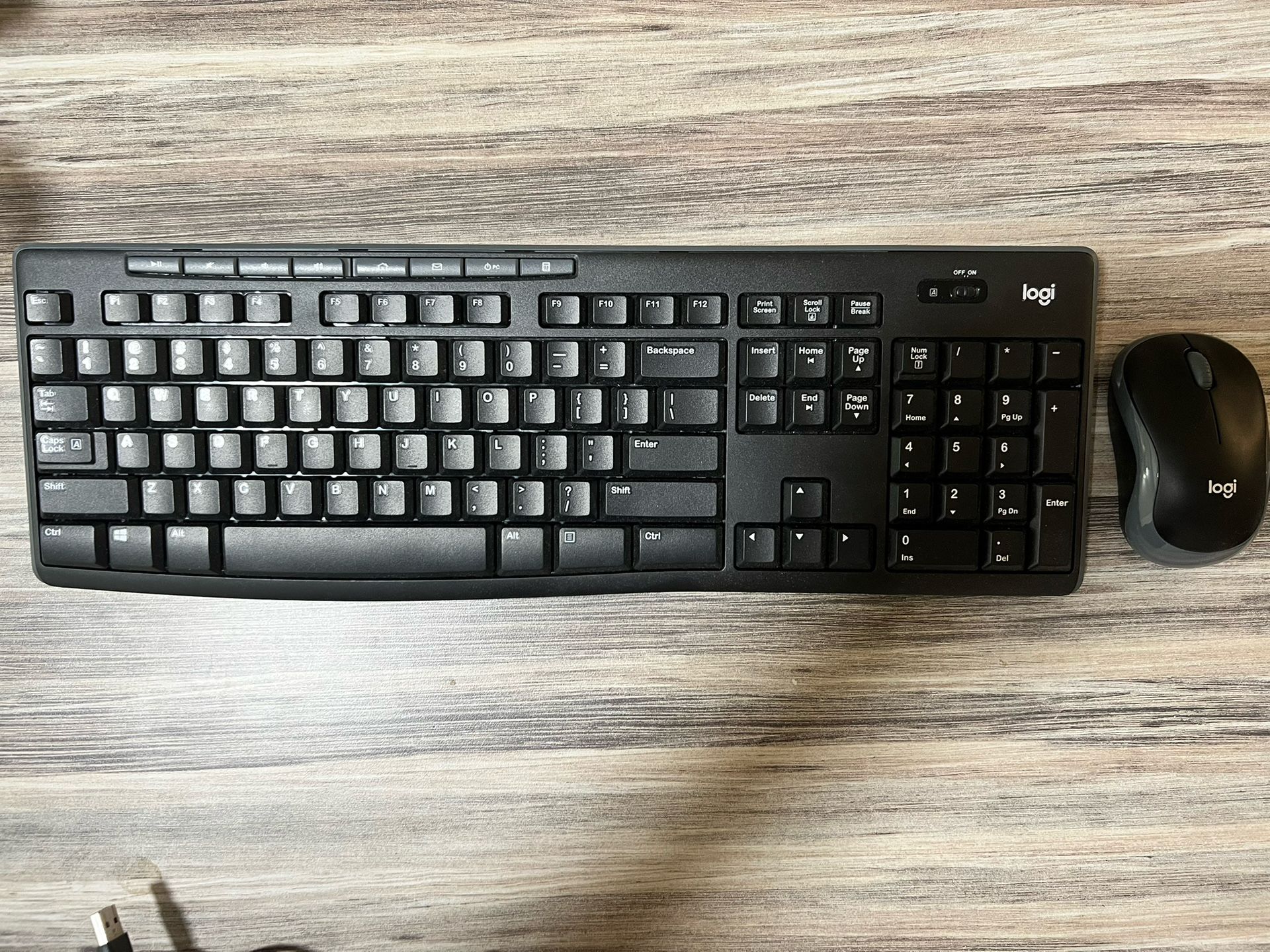 Keyboard and mouse set