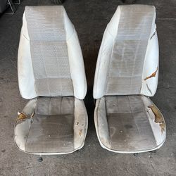 2nd Gen Camaro Bucket Seats Front 