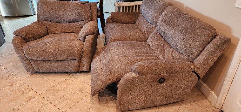 Free Couch Recliner And Chair. ***update Pending Pickup