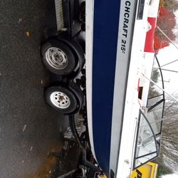 1996 Beachceaft 215 c cuddy cabin