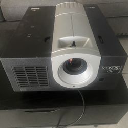 Projector DLP By Runco