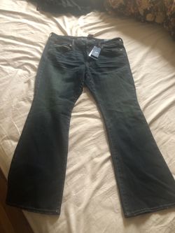Brand new never worn America eagle size 16 jeans kick boot style