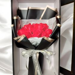 NEW🌹 Soap Rose Bouquet In Box + 3D Love Tree Card