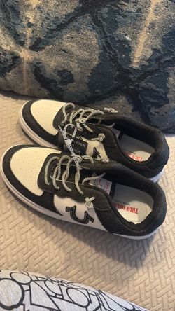 True religion shoes size 10