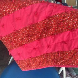 Very Pretty Red/pink With Tiny Polka Dots Squares. Twin Quit Clean No Smoke Or Let’s $10