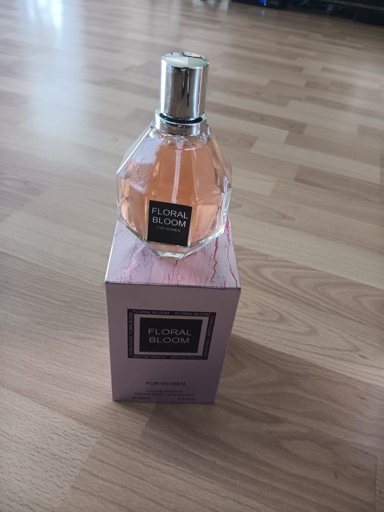 Women Empire Perfumes