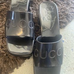 Original GUCCI SHOES  Size 7.5 (37) 