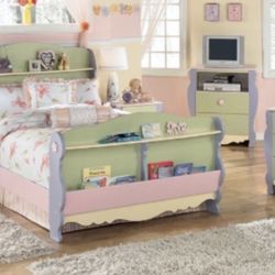 Ashley Furniture - Kids Room Set (Full Bed, Dresser, Chase, Computer Desk, Chair and Nightstand)