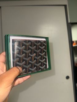 Men wallet/ Card Holder.  IG:Wokaddict00