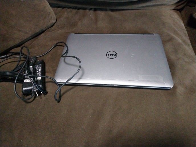 Upgraded Dell Laptop NO OS