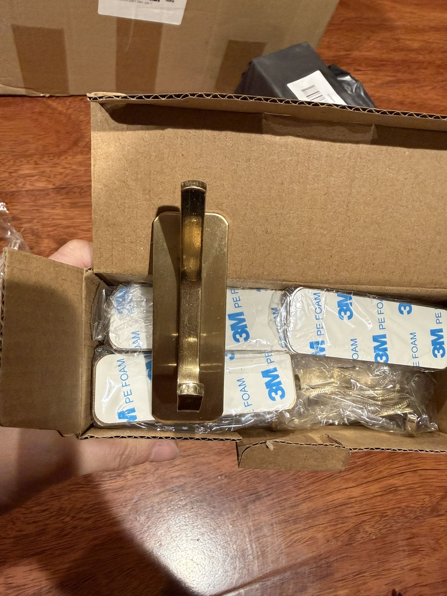 Paoli heavy-duty adhesive hooks, self-adhesive hooks, available in various colors and styles, maximum load capacity 30 lbs, suitable for home, school 