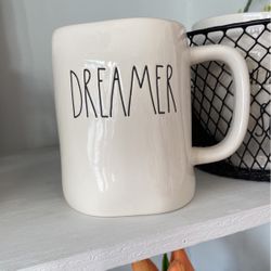 Rae Dunn Dreamer Mug New
