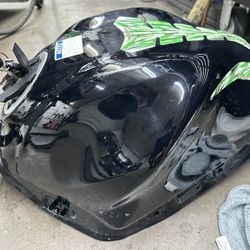 2017-2019 Kawasaki Ex650JHF Fuel Tank