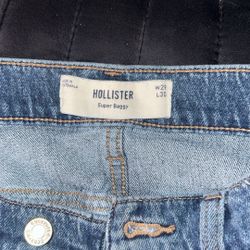 Hollister Super Baggy Jeans – W29 L30