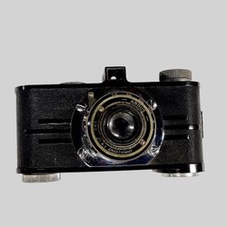 Vintage Argus Anastigmat f4.5/50mm in collapsible Film Camera
