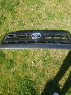 Toyota Tundra Black Front Grill