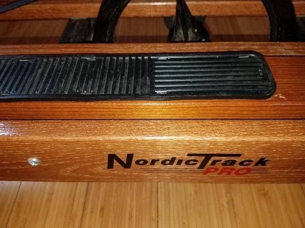 Nordic Track PRO ski exerciser - Virtually New 