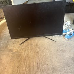 big monitor nice with power chord 