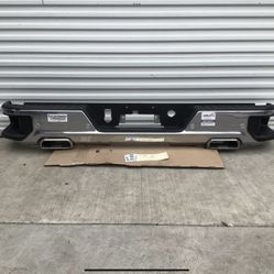 2019 2022 CHEVROLET SILVERADO SIERRA REAR BUMPER CHROME OEM