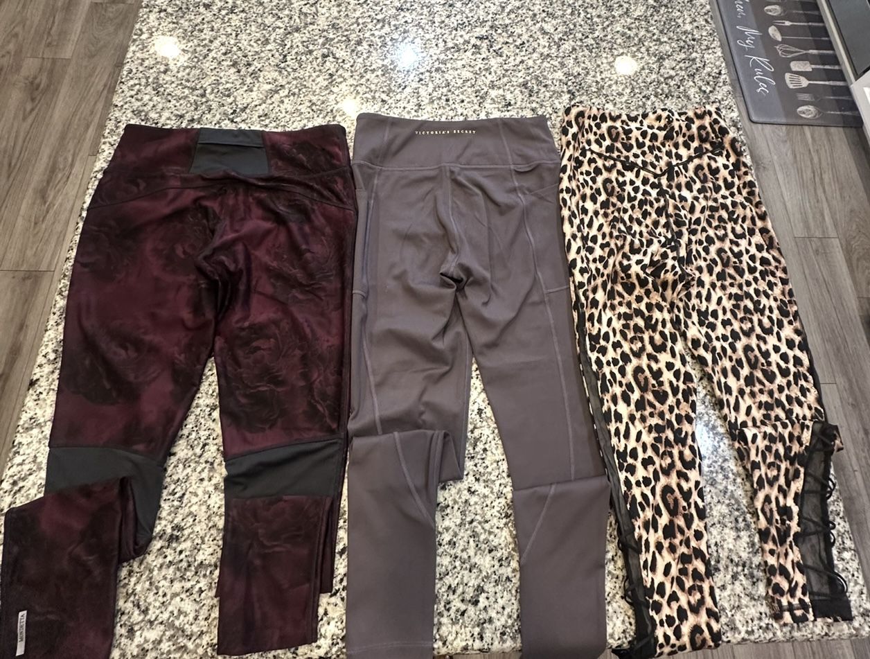Victoria Secret Yoga Leggings
