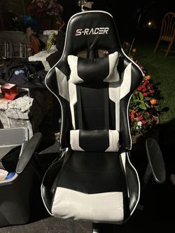 Gaming chair