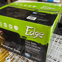 Personal Safe Model E913-CPAN-17