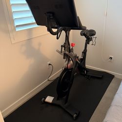 Peloton Bike