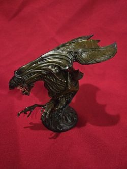 Alien Bust 4 1/2" By 5"