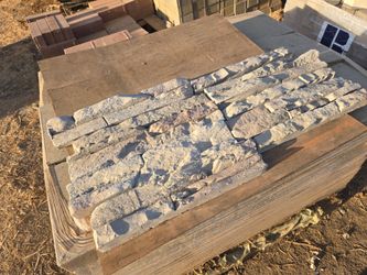 STONE VENEER CLEARANCE $500 EACH PALLET (100 SQUARE FEET PER PALLET)