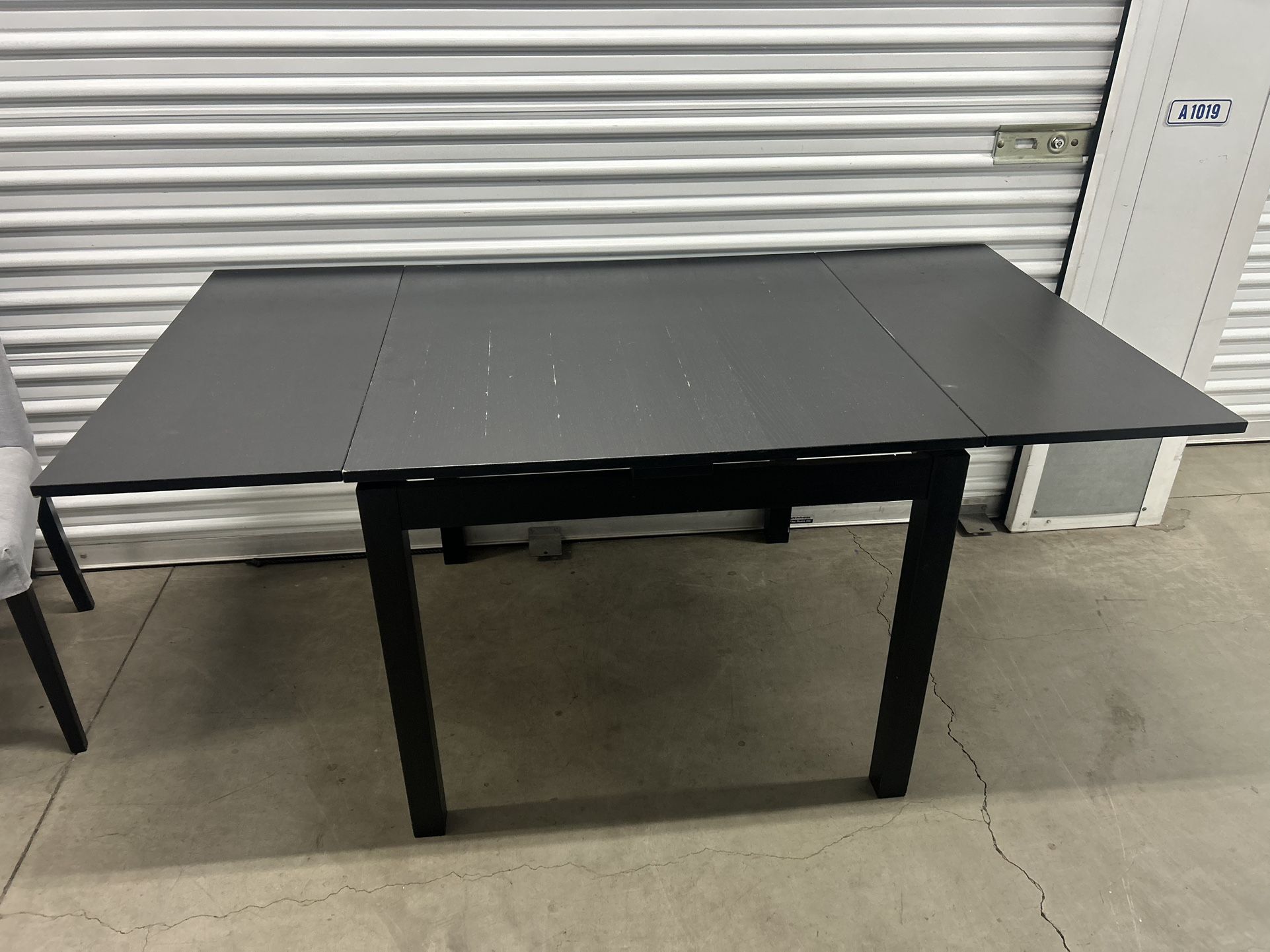 IKEA Extendable Dinning Table