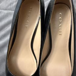 Coach Pumps Size 10